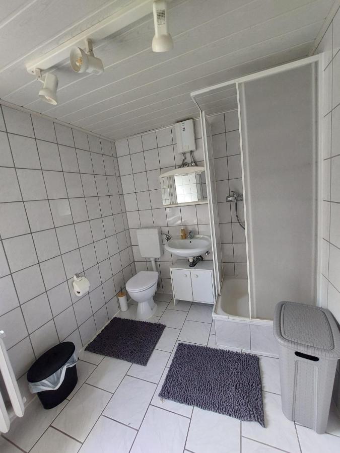 Sternschnuppe, Treseburg Harz, Unmittelbar Am Wasser Gæstehus